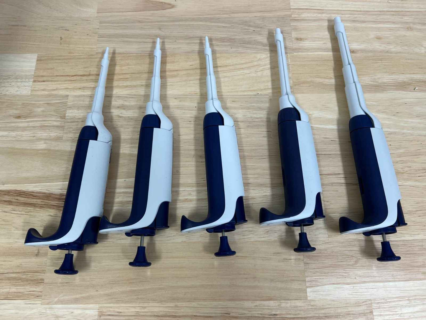 Rainin Pipette Pipet-Lite XLS LTS L2 10 20 200 1000. 0.1-1000ul Set Of 5