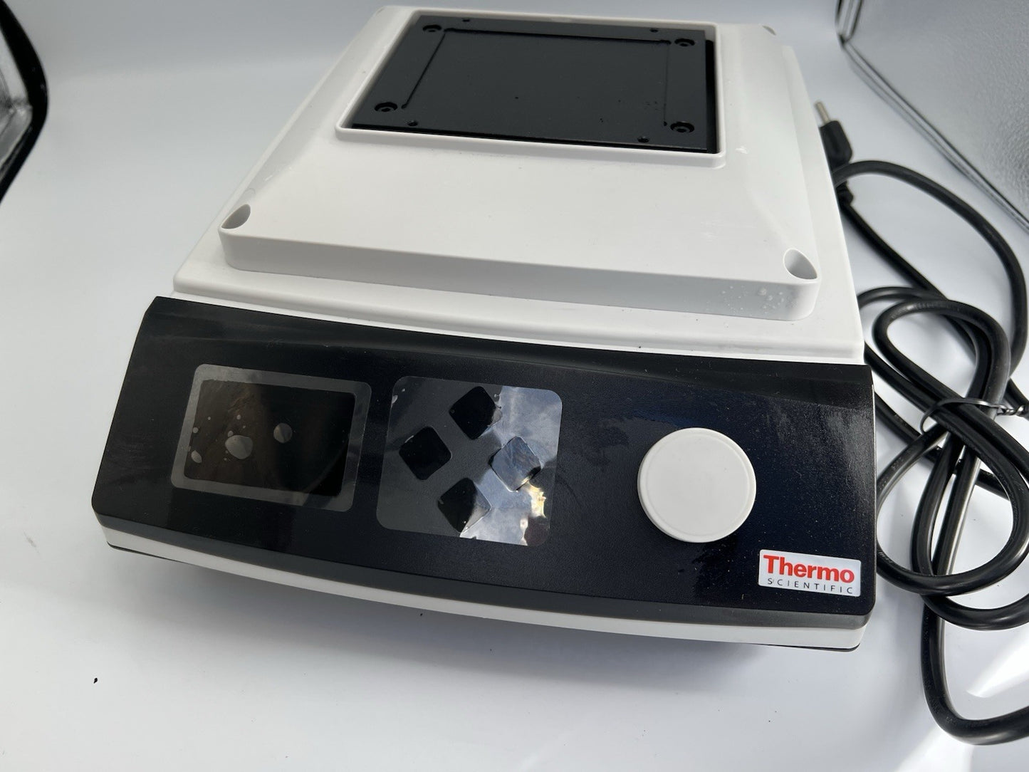 Thermo Scientific Digital Shaking Dry Bath Model No. 88880027 Tested - Labnob