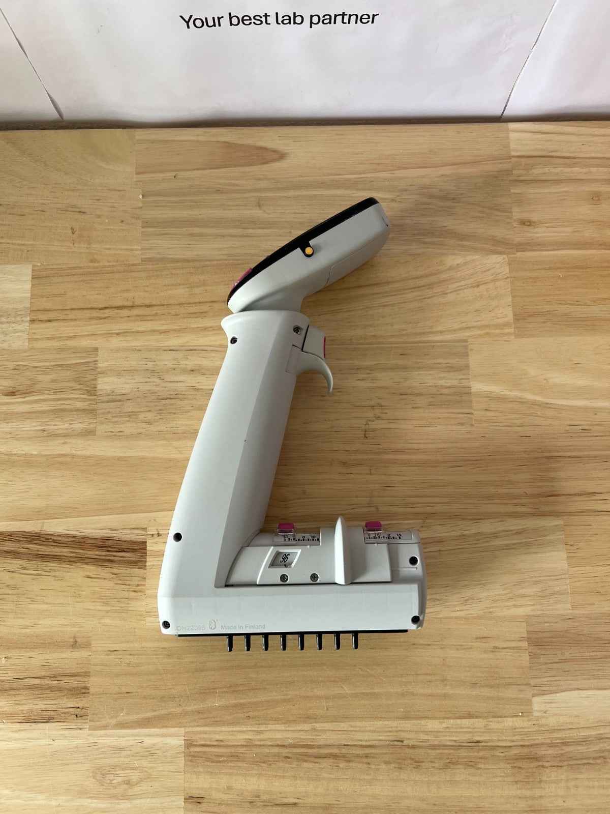 Thermo scientific E1-cliptip equalizer 384 8-ch 0.5-12.5ul pipette 4672010BT