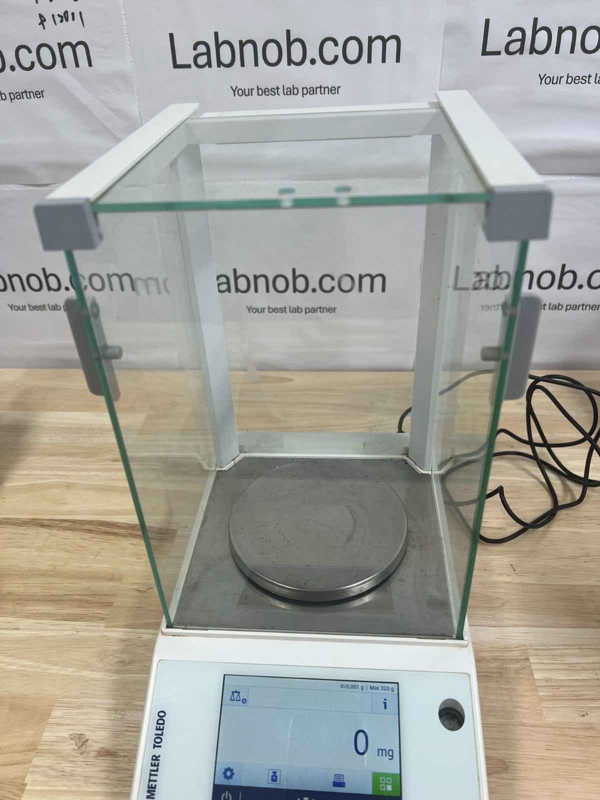 Mettler Toledo Precision Balance/scale ML303T/00 CALI EXPIRE Dec 2025 320g 1mg