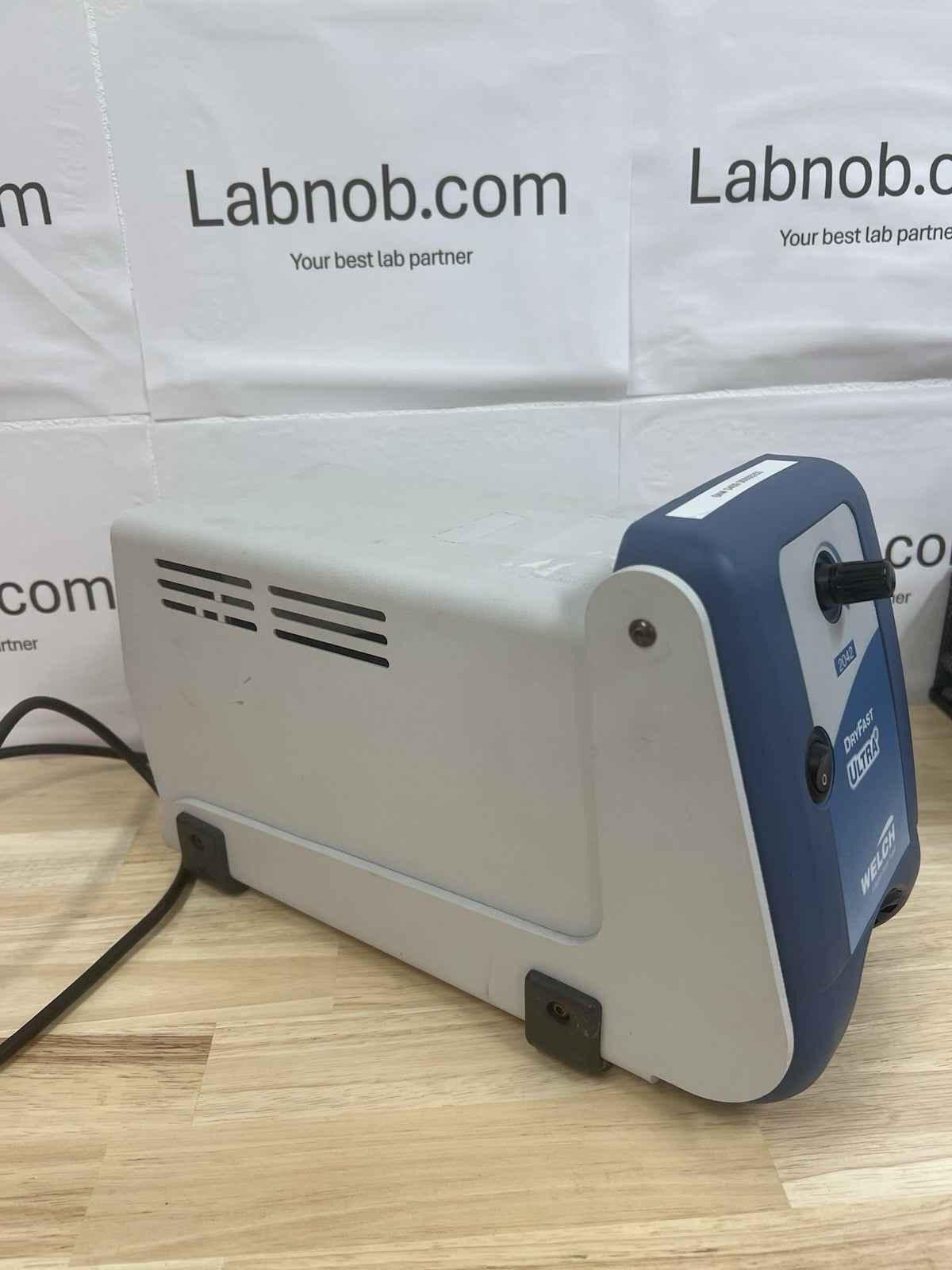Welch 2042 DryFast Chemical Duty Diaphragm Vacuum Pump 2042B-01 Tested