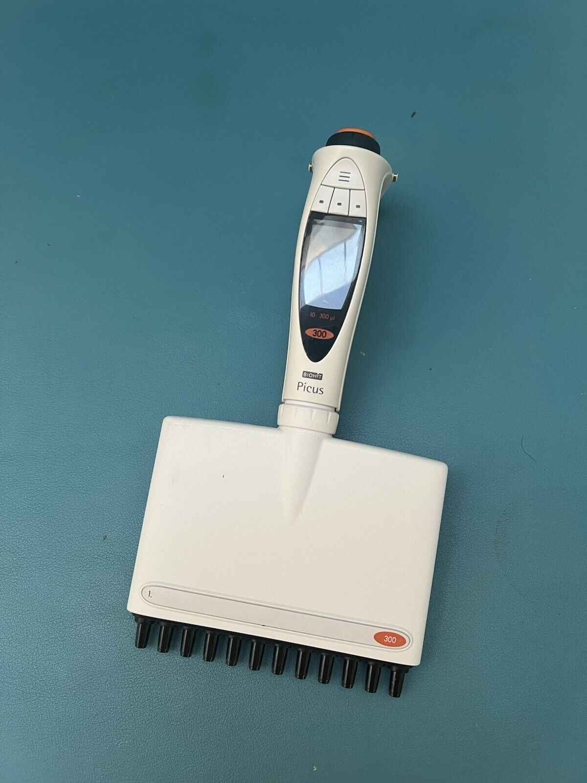 Sartorius/Biohit Picus 300 10-300ul 12 Channel Electric Pipette - Labnob
