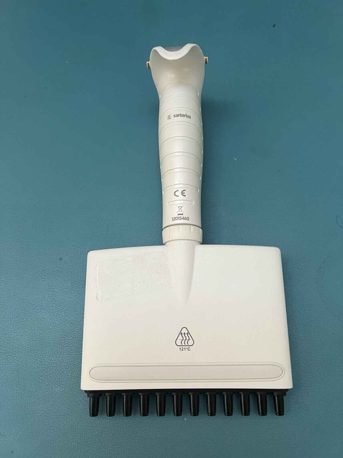 Sartorius/Biohit Picus 300 10-300ul 12 Channel Electric Pipette - Labnob