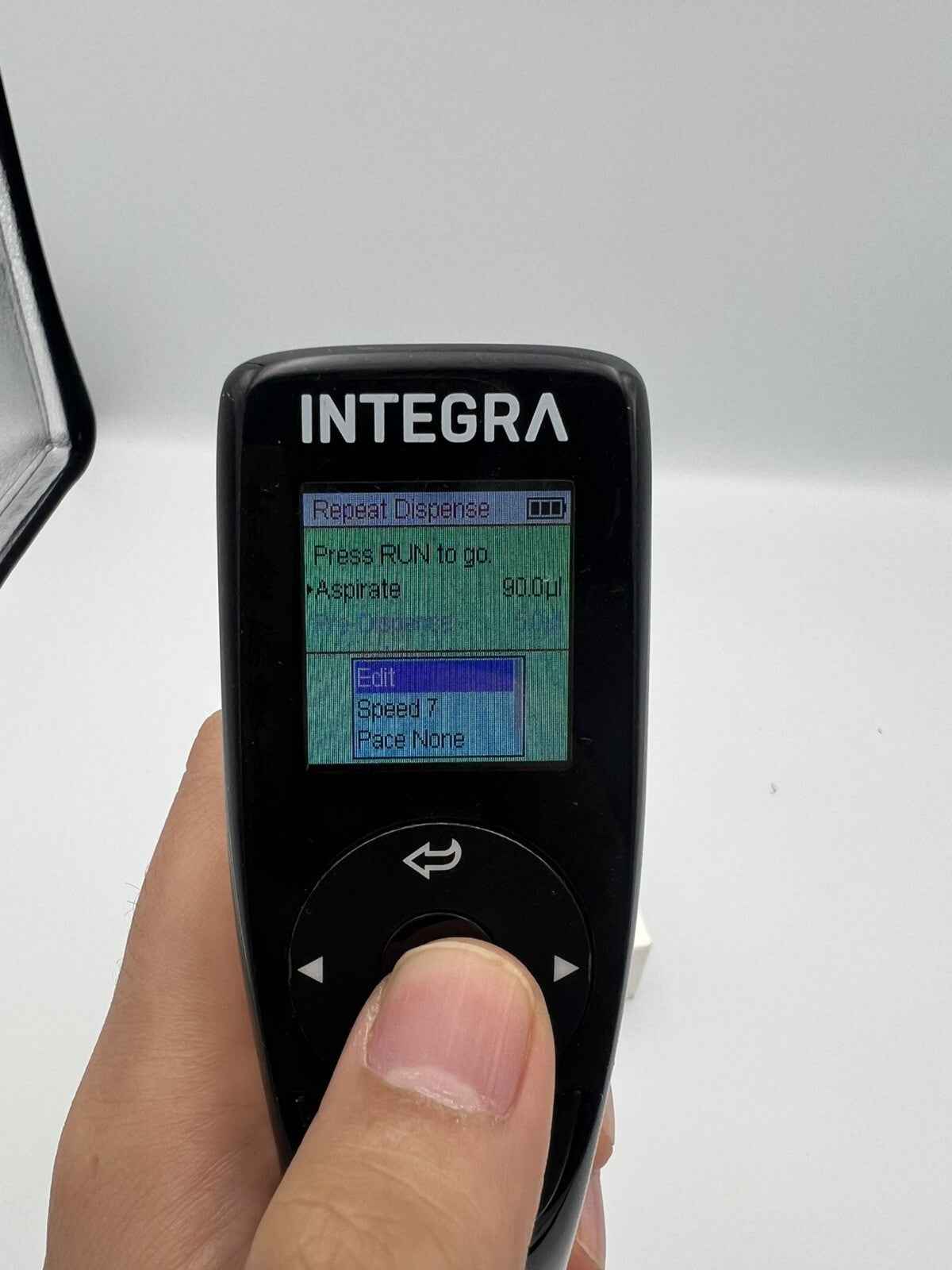 Integra VIAFLO electric Pipette 16 Channel 5 -125ul TESTED 4642 with Charger