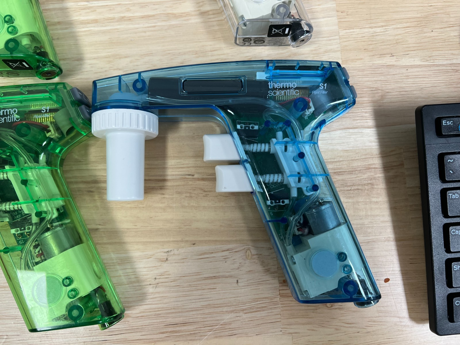 Thermo Scientific S1 Filler Electronic Serological Pipet ( bid price for 1)