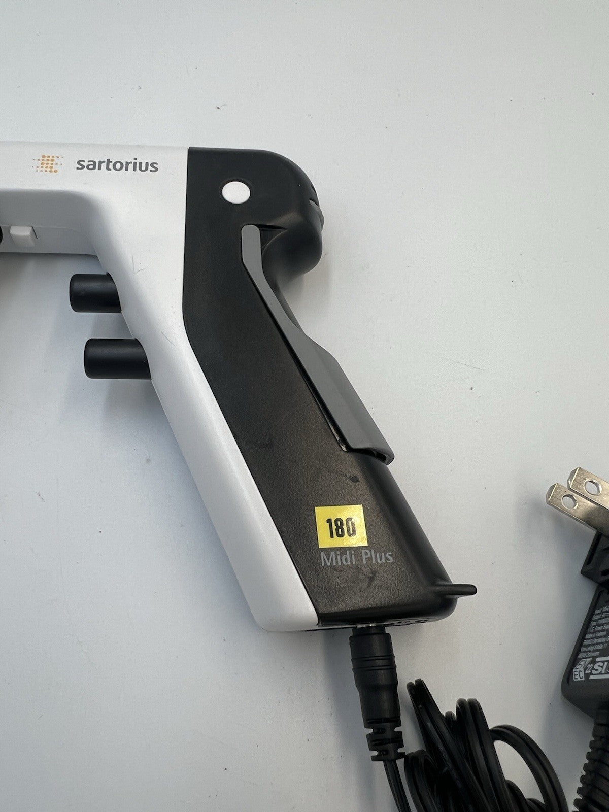 Sartorius 710931 Midi Plus Pipette Controller w/ power adapter - Labnob