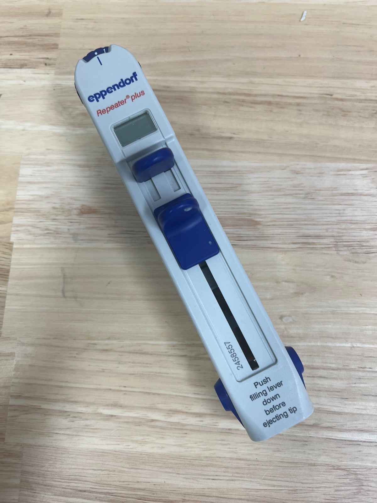 Eppendorf Repeater Plus Multi-Dispenser Pipette pipet repeating syringe