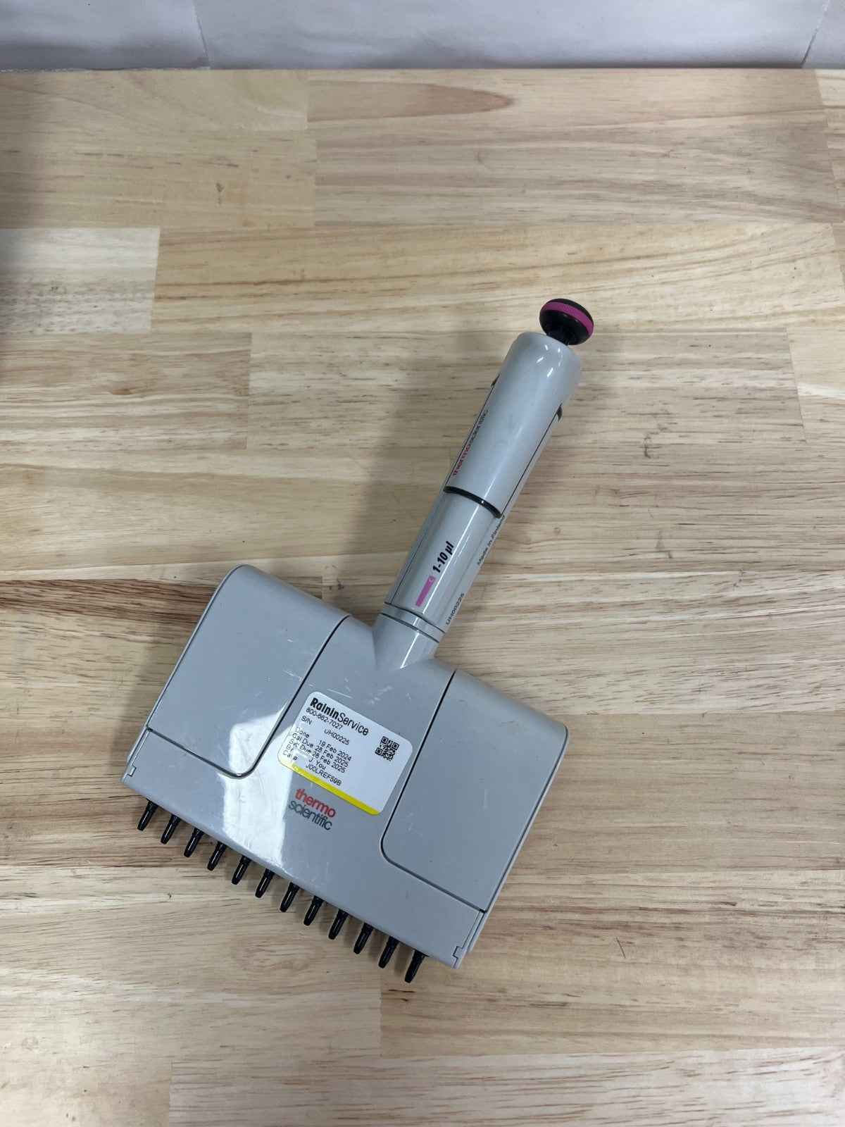 Thermo Scientific F1-ClipTip 12 channel Multichannel Pipette 1.0 to 10 ul