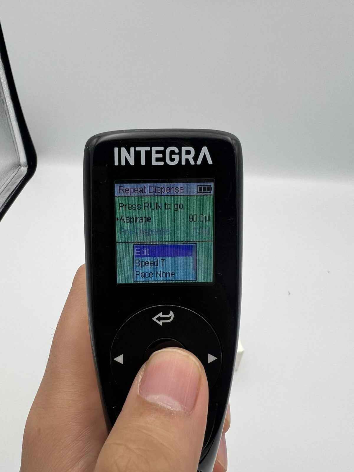 Integra VIAFLO electric Pipette 16 Channel 5 -125ul TESTED 4642 with Charger