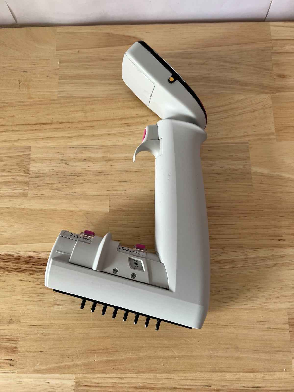Thermo scientific E1-cliptip equalizer 384 8-ch 0.5-12.5ul pipette 4672010BT