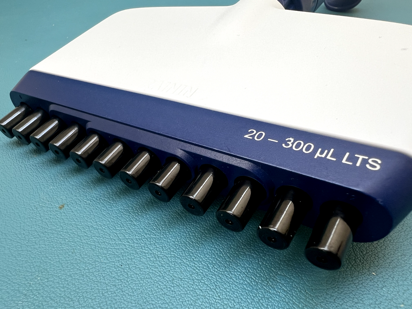 Rainin Pipet-lite L300 XLS 12 Channel 20 - 300ul LTS Pipette - Labnob