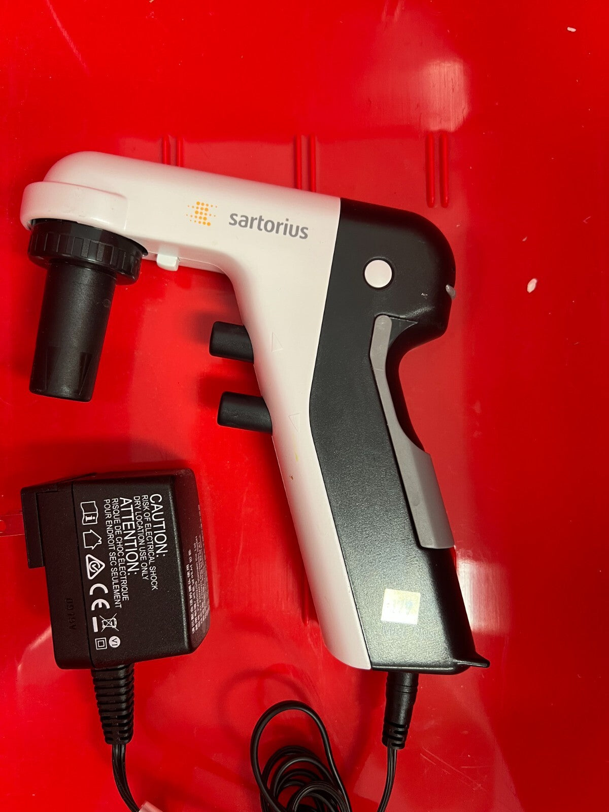 Sartorius 710931 Midi Plus Pipette Controller w/ power adapter