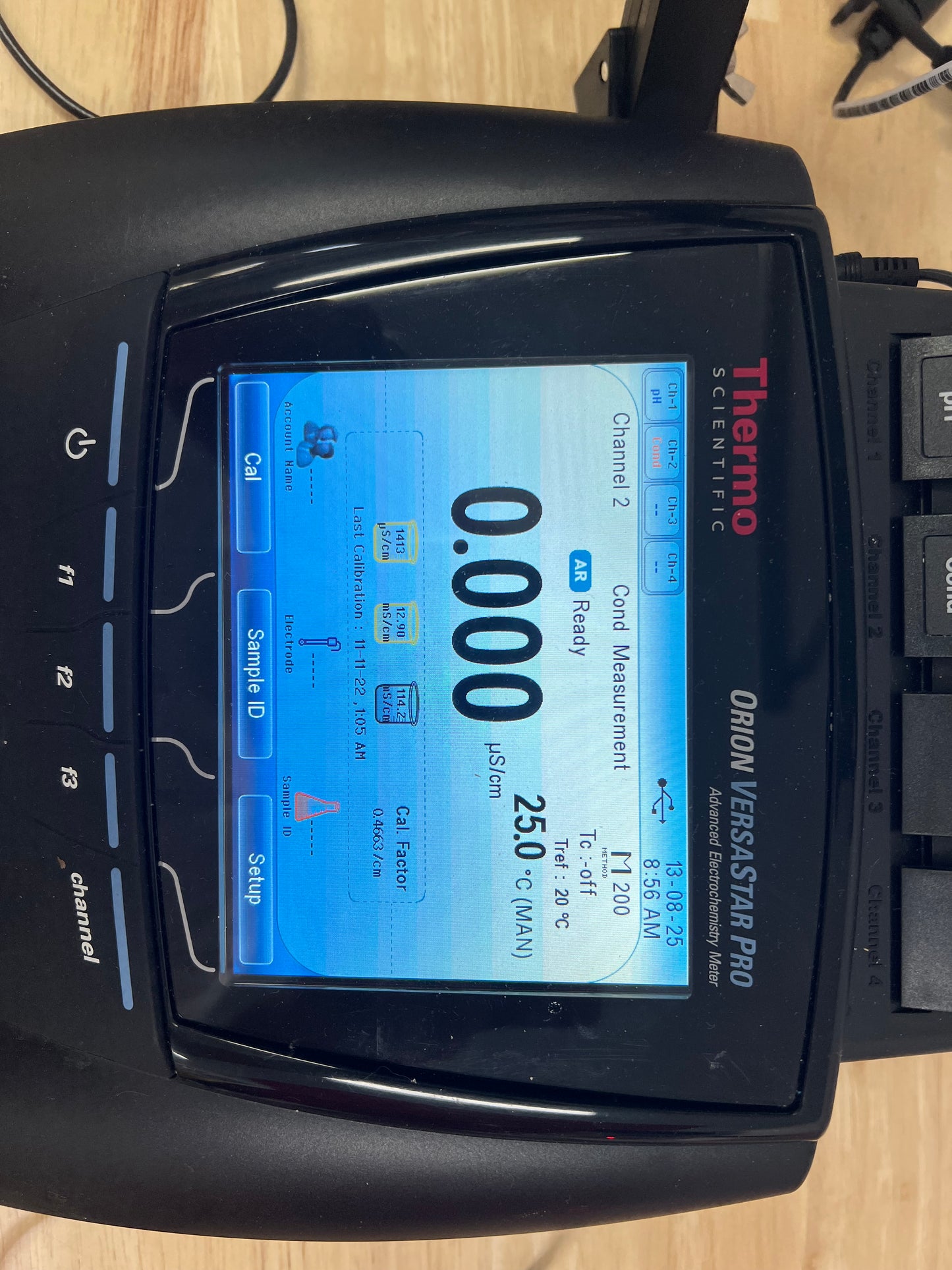 Thermo Orion VersaStar Pro pH/Conductivity Meter with 4 Electrodes