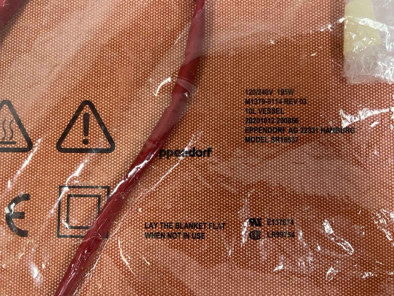 Eppendorf Heat Blanket Bioreactor 195W M1379-8114 10L Vessel Model SR16039