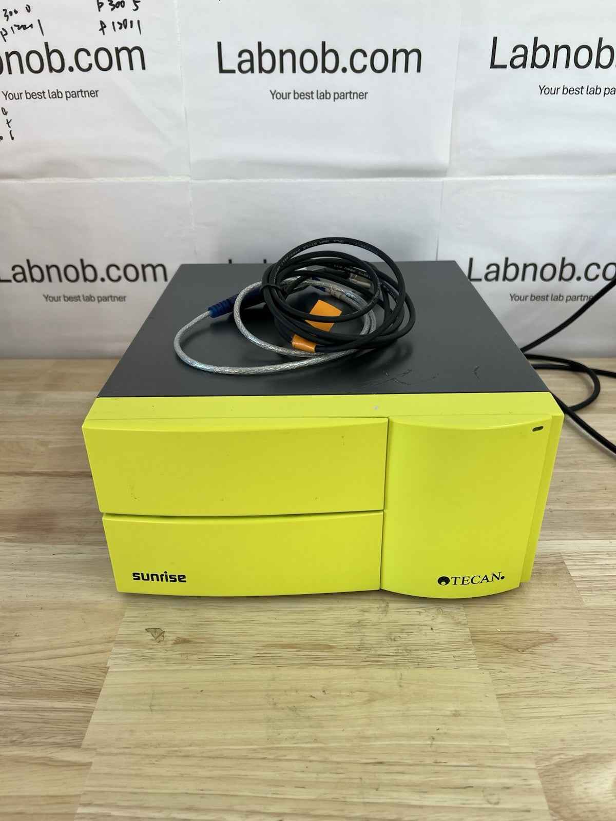 Tecan Sunrise Microplate Reader 30087502 Manu 2021