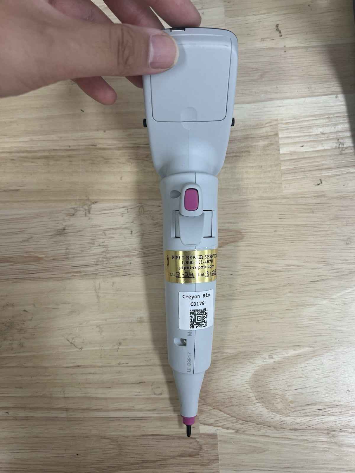 E1-ClipTip Electronic Single Channel Pipette, 0.5-12.5 uL,4670000BT