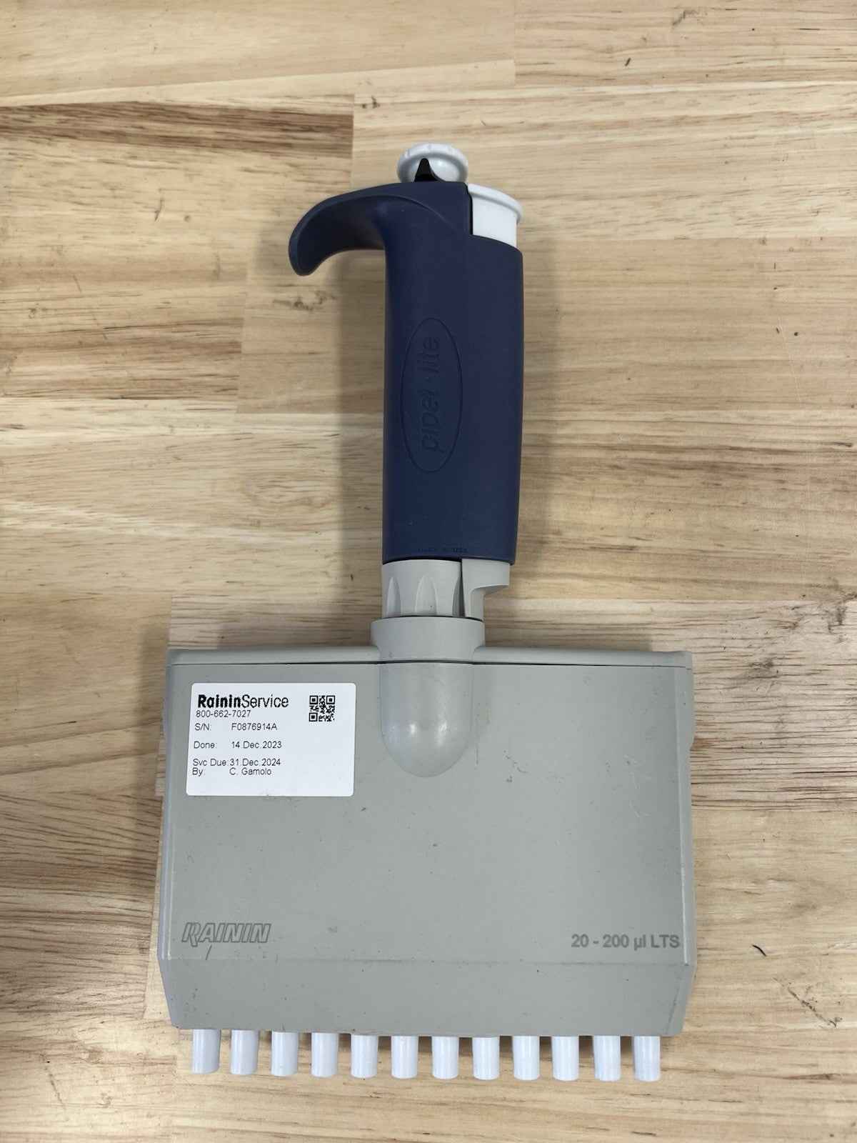 Rainin Pipet-Lite Multichannel Pipette 12 Channel 20-200 uL, LTS L200