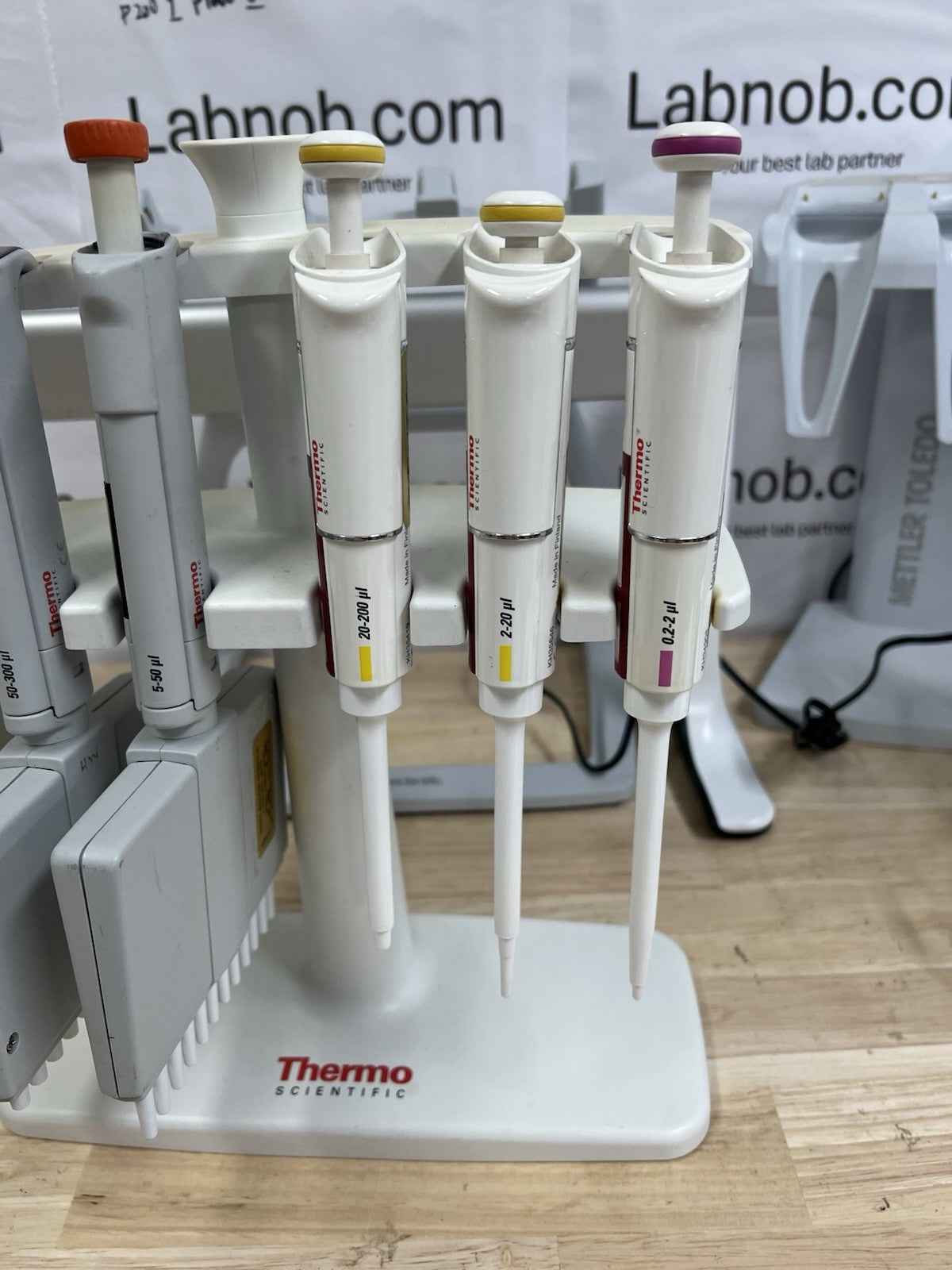 Set Of 6 Thermo Scientific Finnpipettes Pipettes