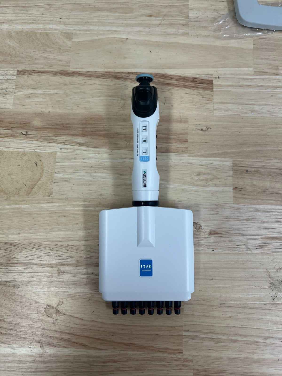 Integra Biosciences Evolve 12 Channel Pipette 1250 ul calibrated