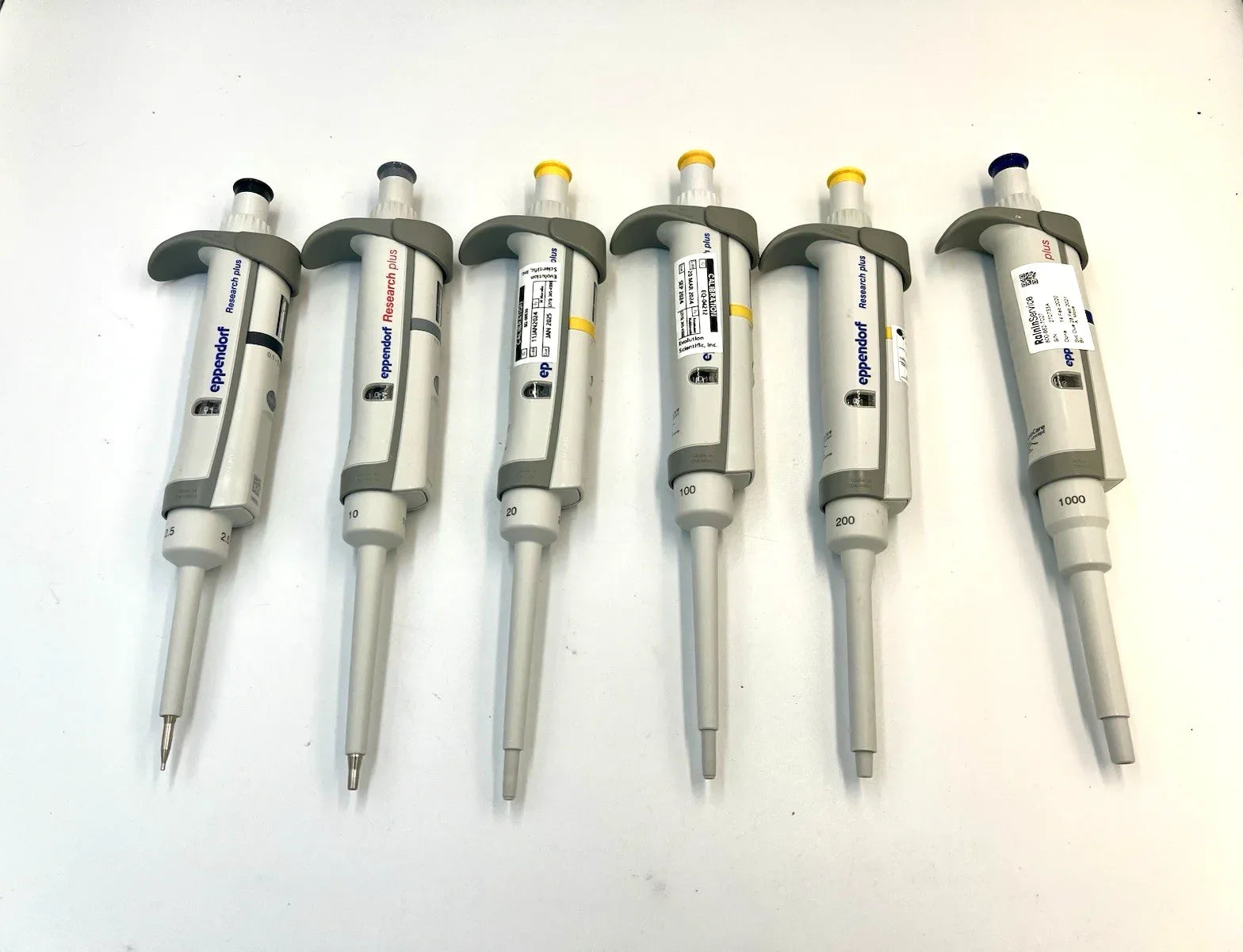 Eppendorf Pipette Set of 6 (P2.5, 10, 20, 100, 200, 1000) - New Seal & Calibration - Labnob
