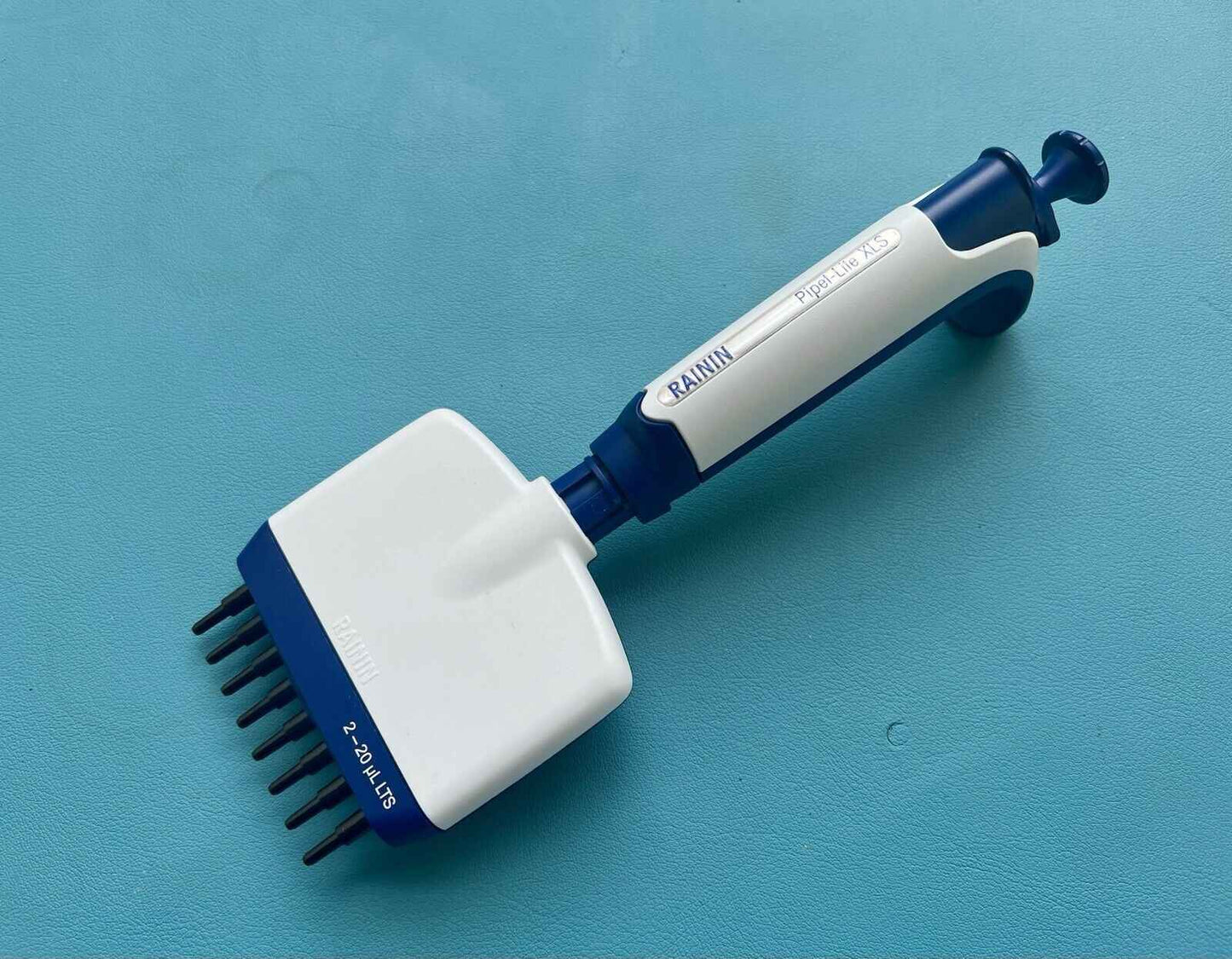Rainin Pipet-Lite XLS L-20 XLS 2-20μL LTS Manual 8-Channel Pipette - Labnob