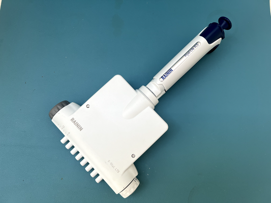 Rainin Pipet-Lite Adjustable Spacer 8 channel LA8-50XLS 5~50ul LTS Pipette - Labnob
