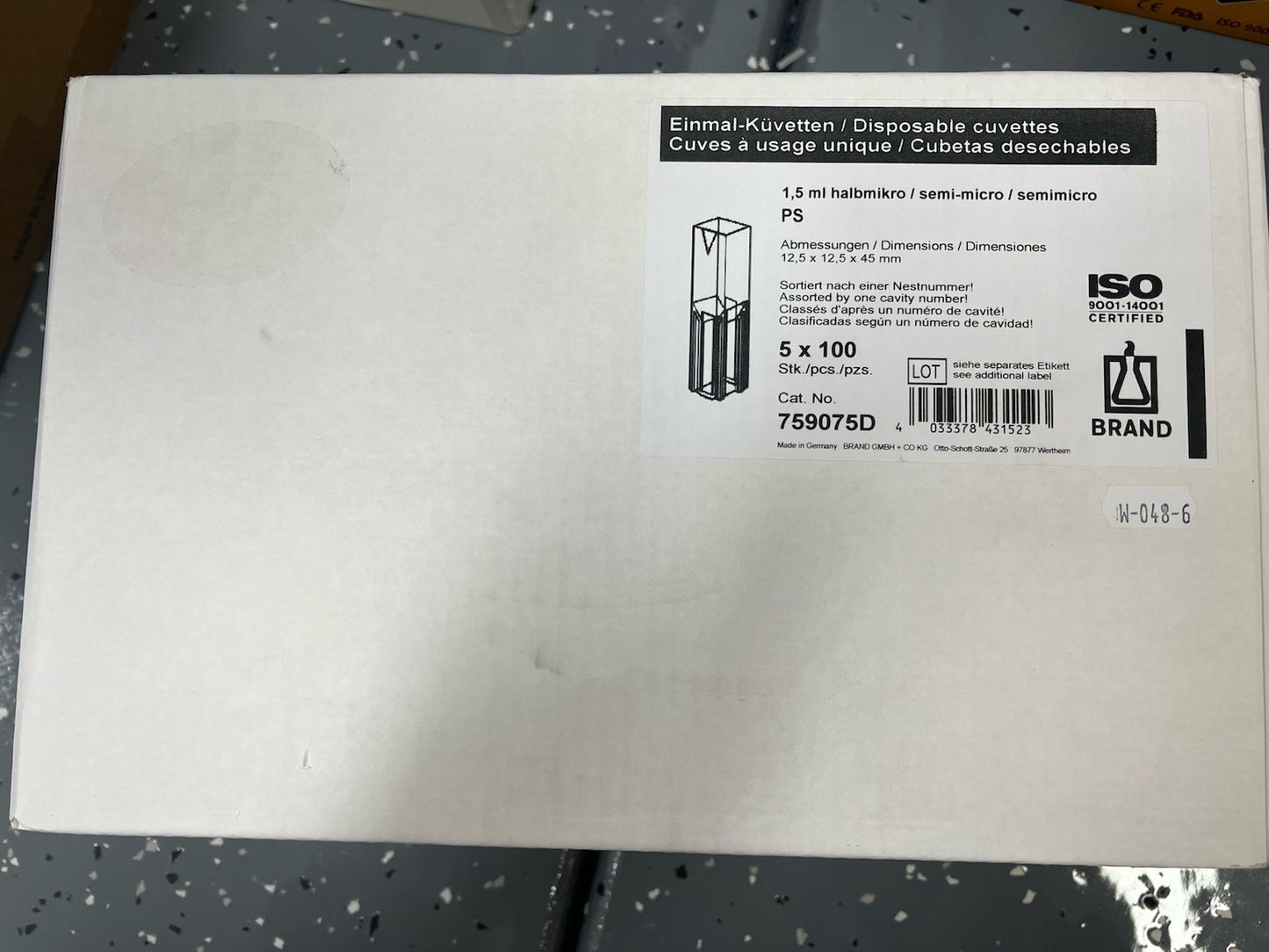 (500/Cs) BRAND TECH 1.5mL Disposable Polystyrene Semi-Micro Cuvettes 759075D - Labnob