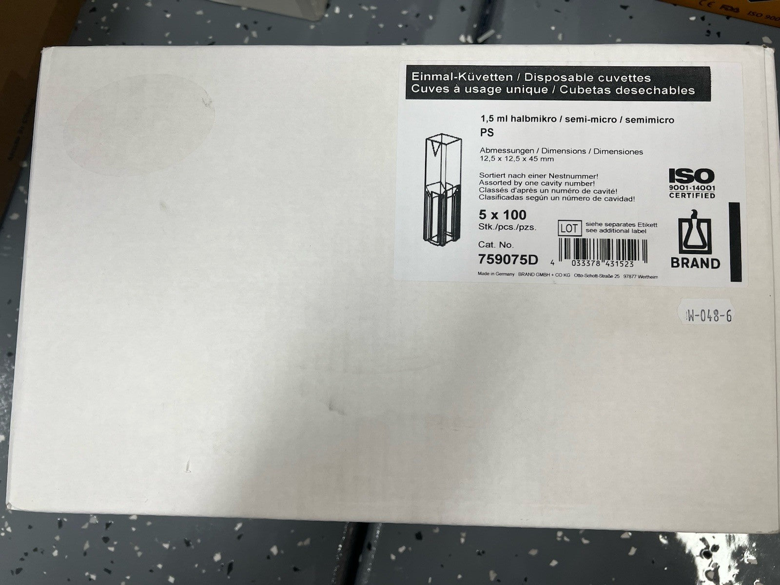 (500/Cs) BRAND TECH 1.5mL Disposable Polystyrene Semi-Micro Cuvettes 759075D - Labnob