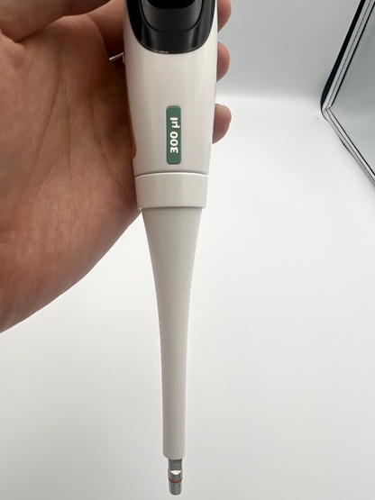 Integra VIAFLO Single Channel Electronic Pipette 300uL 10uL-300uL PN 4633 - Labnob