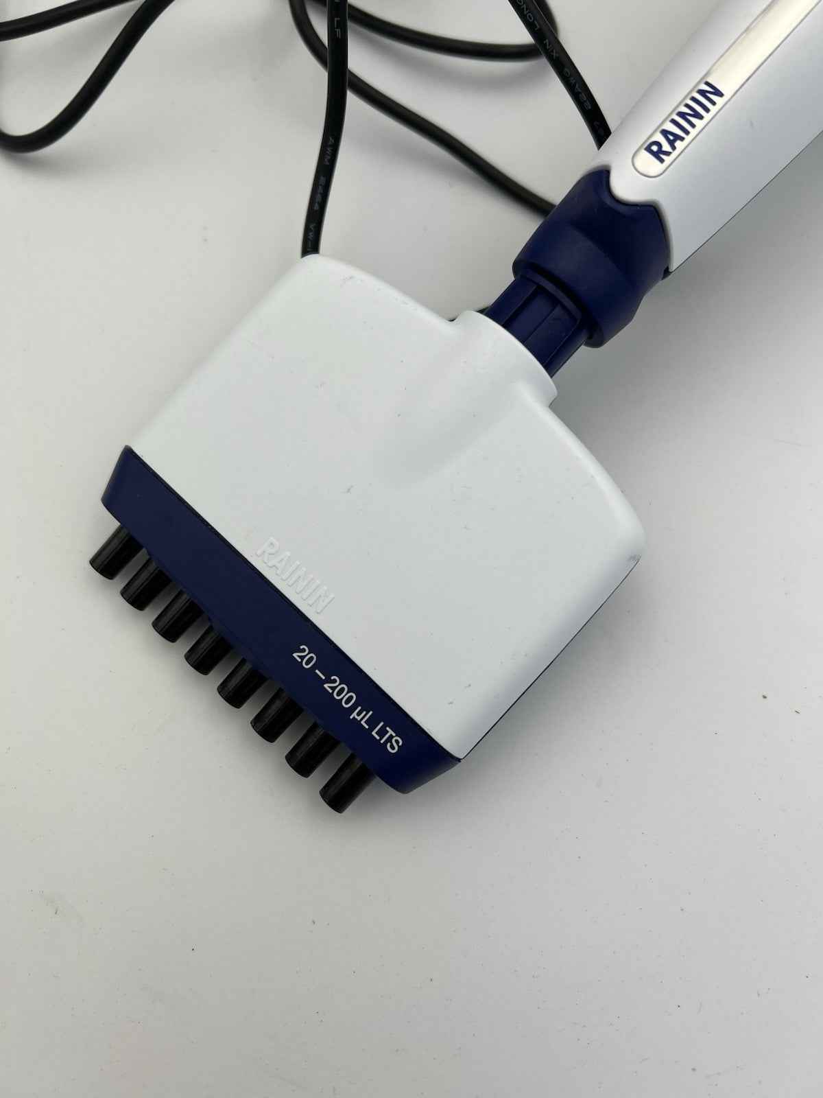 RAININ E4 XLS Electronic 8-Channel Pipette w/ 8x 20-200uL LTS - Labnob