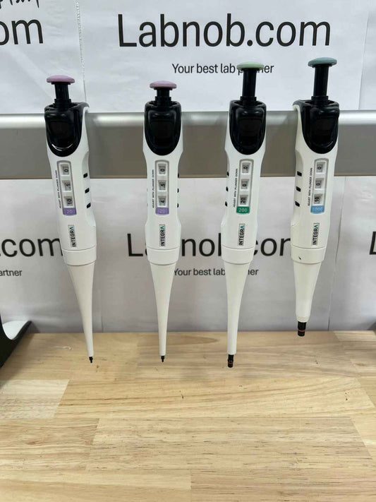 Integra EVOLVE Pipettes set of 4, tested P2 20 200 1000 Full range ( no stand)