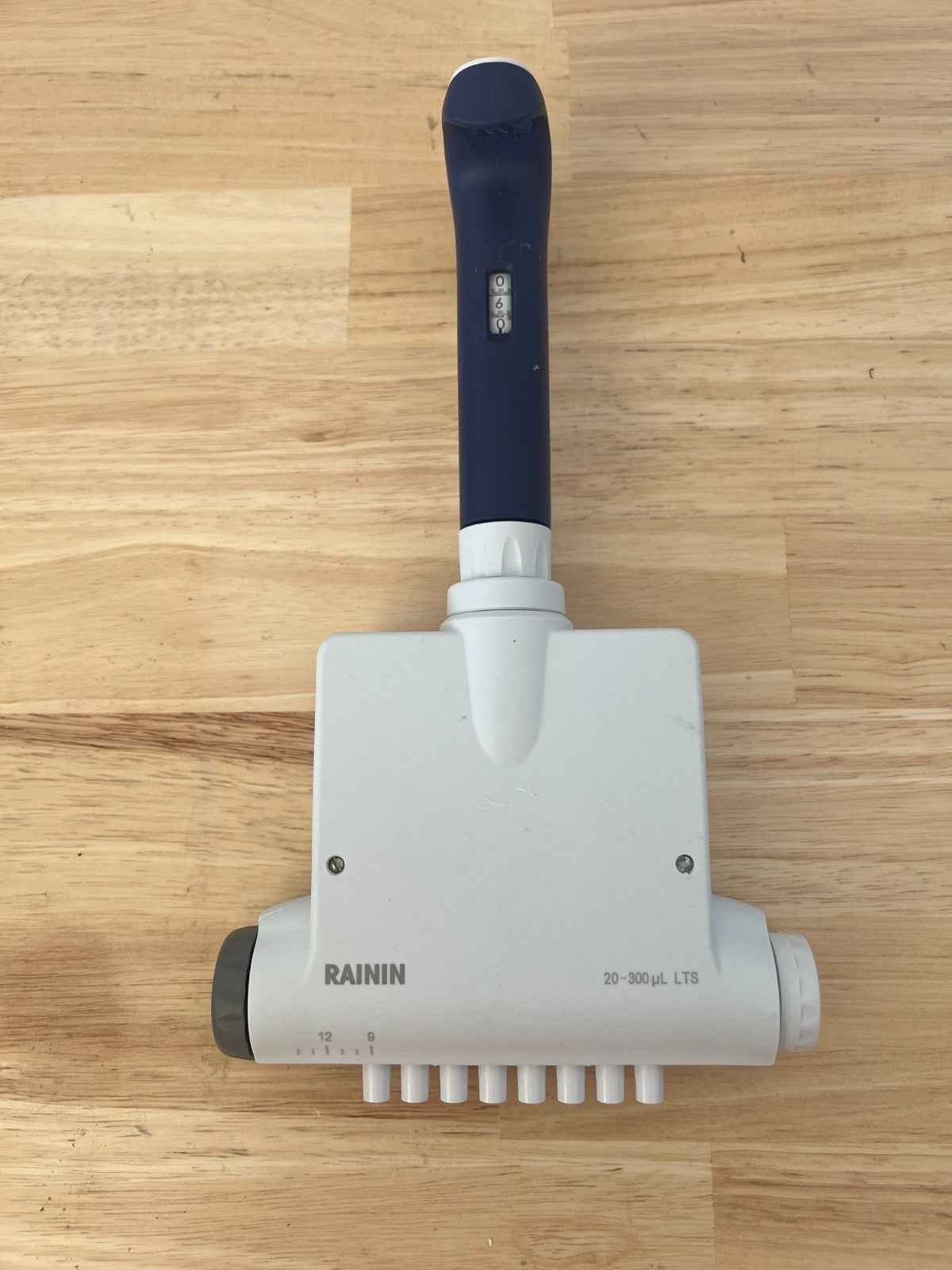 Rainin PIPET-LITE XLS+ LTS 8 channel 300ul spacer adjustable LA8-300XLS