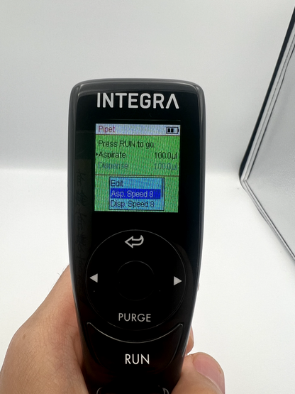 Integra VIAFLO Single Channel Electronic Pipette 300uL 10uL-300uL PN 4633 - Labnob